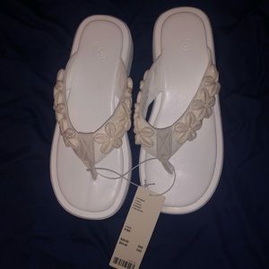 urban outfitters shell embellished thong wedge sandals